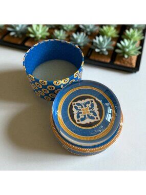 VERA BRADLEY Riviera Blue Domed Glass Paperweight